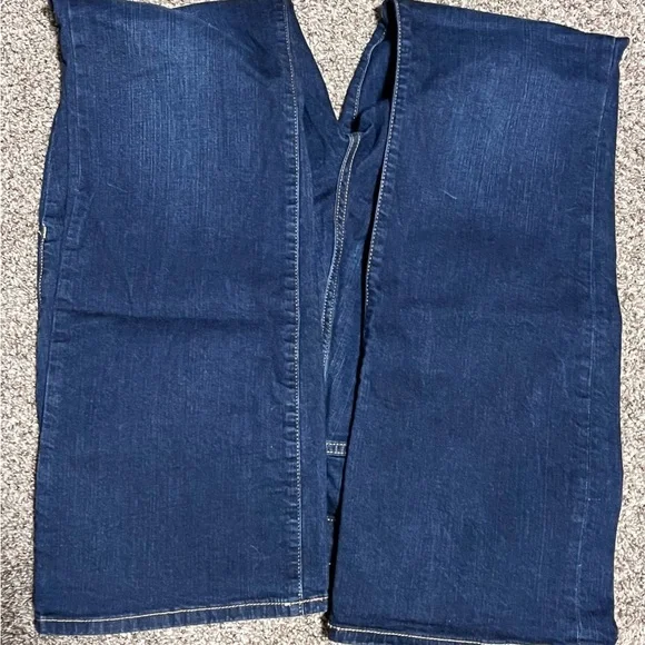 TORRID relaxed boot cut jeans - Picture 3 of 6